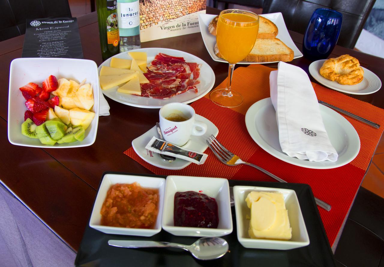 Hospederia Virgen De La Fuente Hotel Peñarroya de Tastavins Zewnętrze zdjęcie